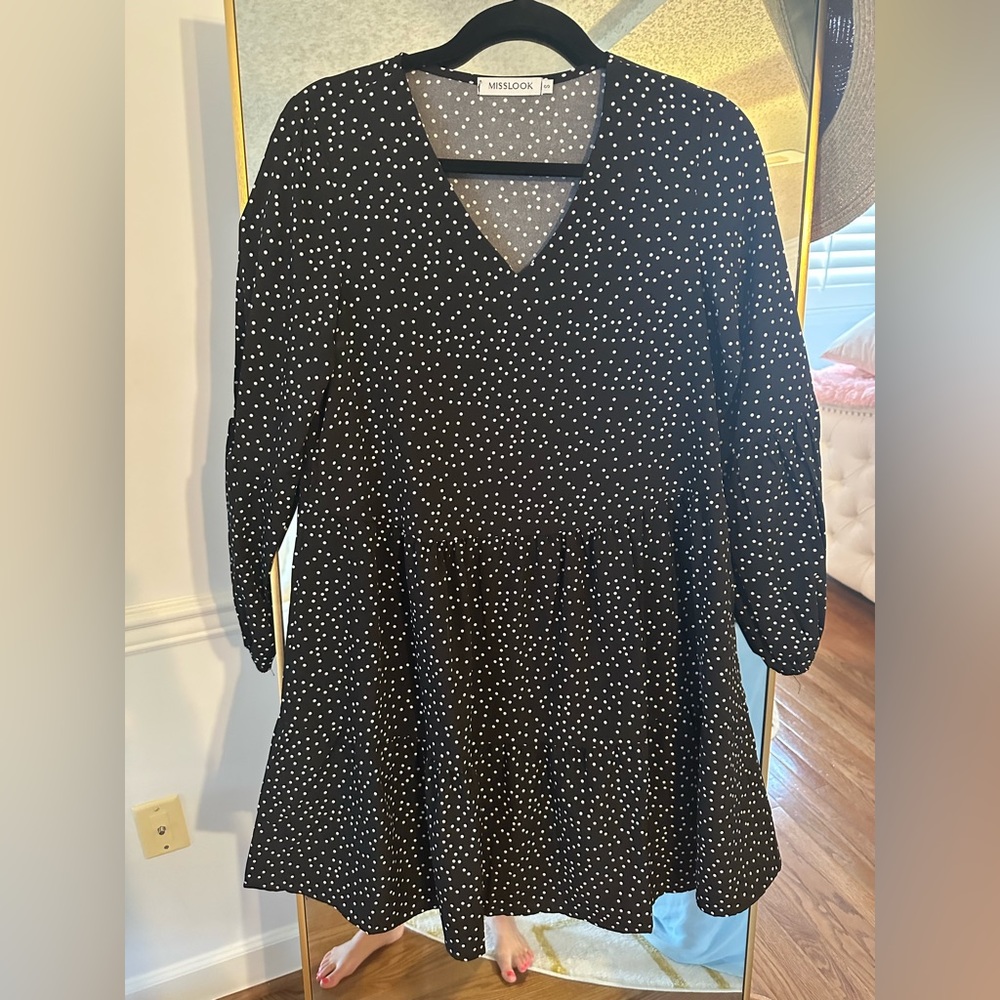 miss look dress never worn in excellent condition